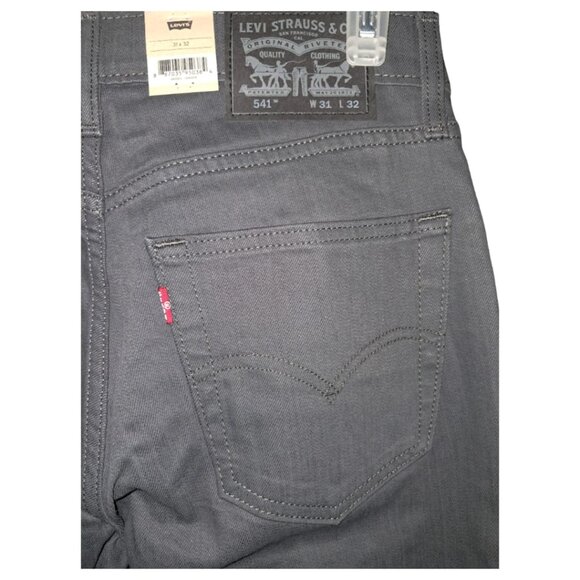 NWT Levi’s 541 Athletic Taper Men’s Jeans - Stretch - Black - Multiple Sizes - Picture 11 of 15